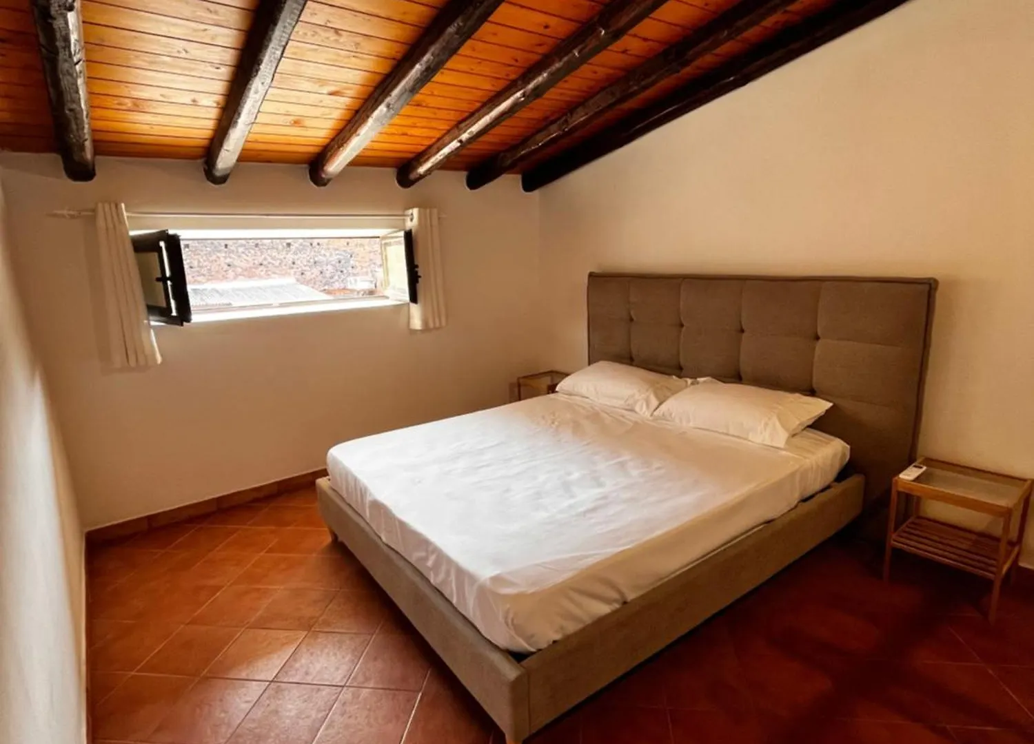 Eterea Apartment Catania 0*,